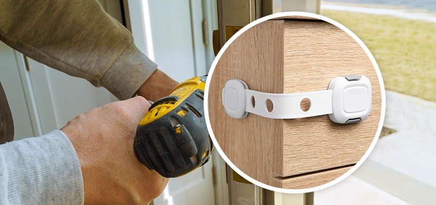 Childproof Sliding Door Locks in La Crescenta-Montrose, CA