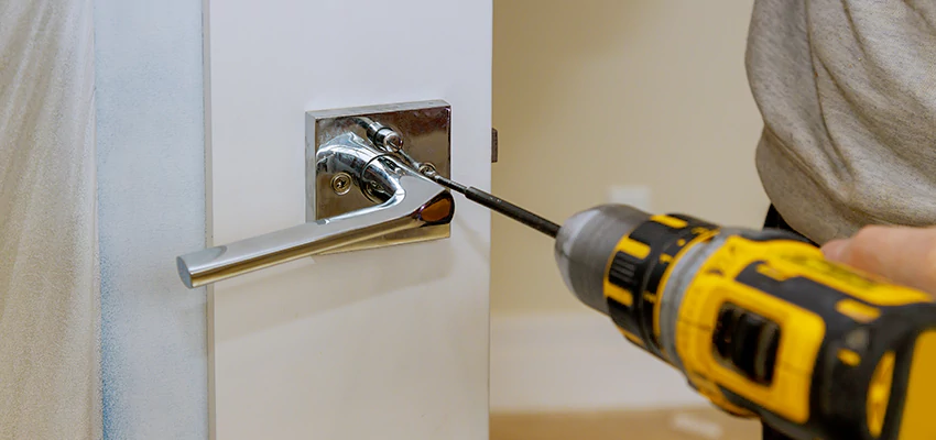 After-hours Locksmith  For Lock Troubleshooting in La Crescenta-Montrose, California