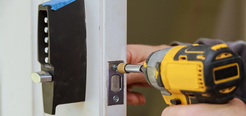 Eviction Locksmith For Key Duplication in La Crescenta-Montrose, California